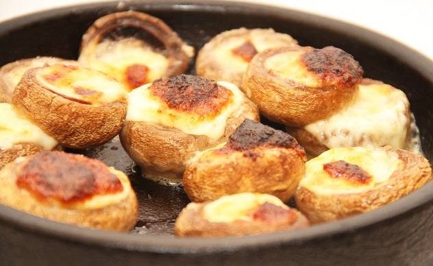 Guest House | restaurant | 282 Brighton Beach Ave, Brooklyn, NY 11235, USA | 7188913111 OR +1 718-891-3111