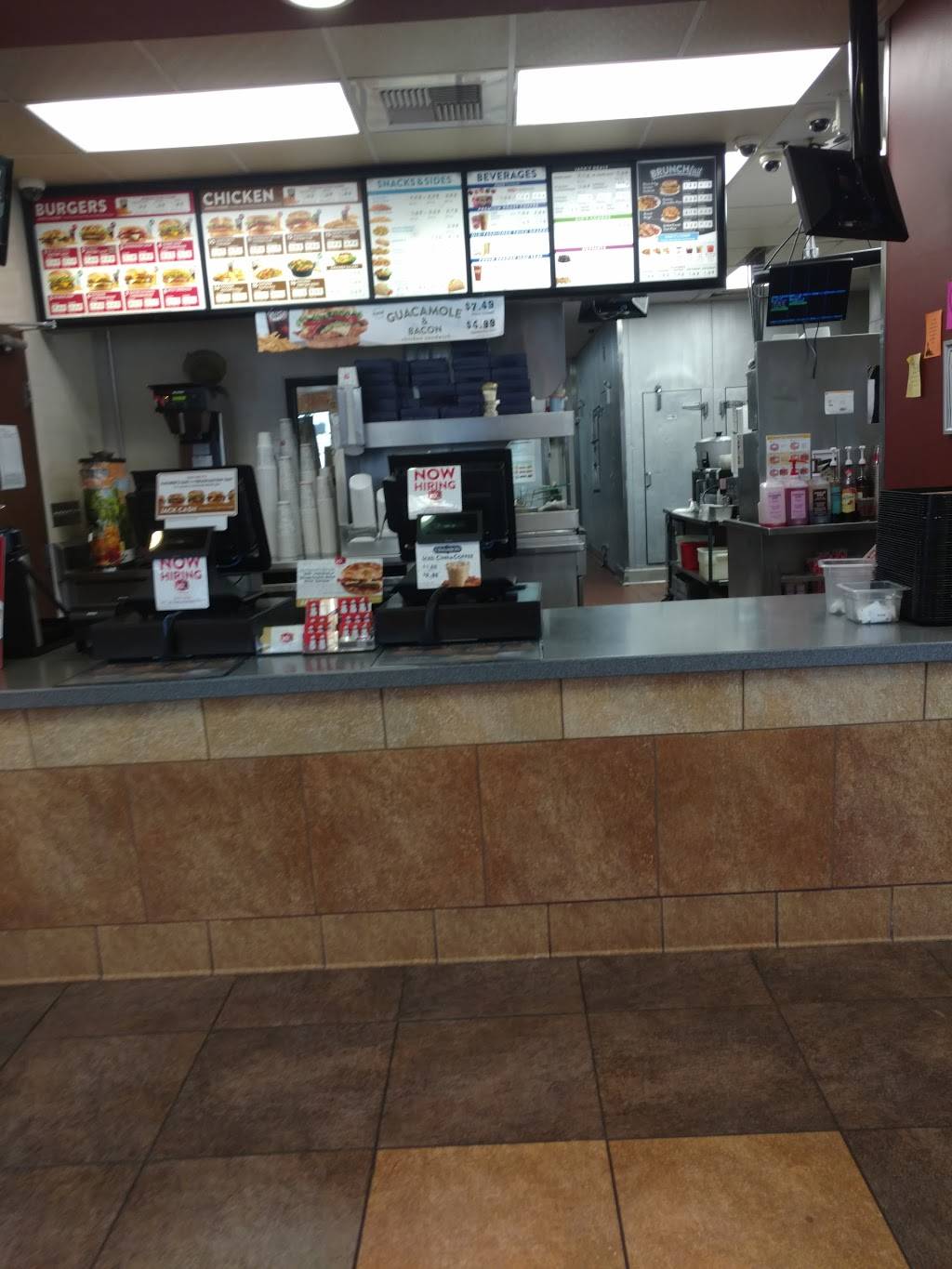 Jack in the Box | restaurant | 2714 NE 57th Ave, Portland, OR 97213, USA | 5032828449 OR +1 503-282-8449