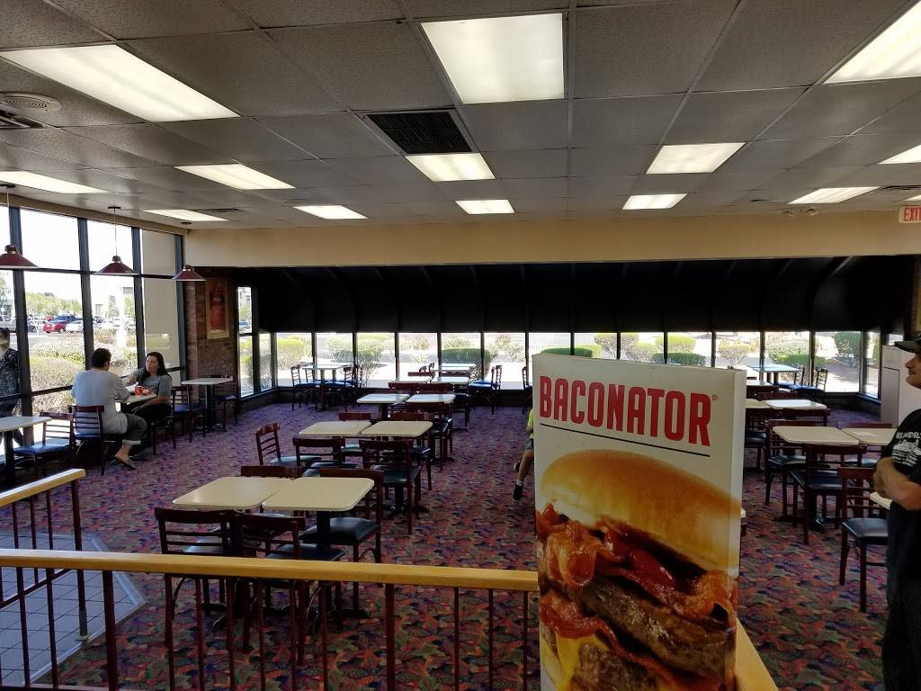 Wendys | restaurant | 4450 E Sunset Rd, Henderson, NV 89014, USA | 7024580093 OR +1 702-458-0093