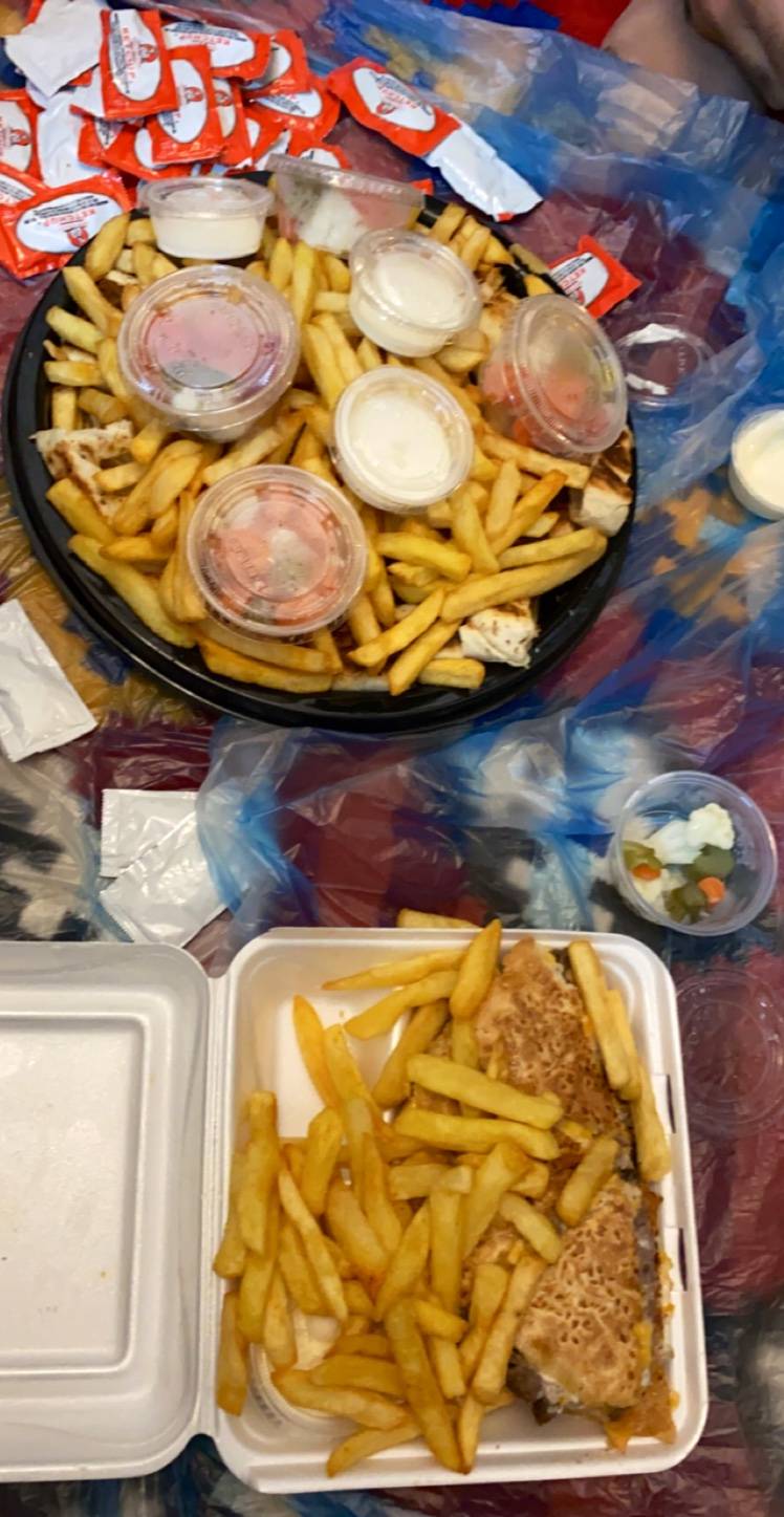 Abu Omar Halal | restaurant | 4802 E Busch Blvd, Tampa, FL 33617, USA | 8134504403 OR +1 813-450-4403