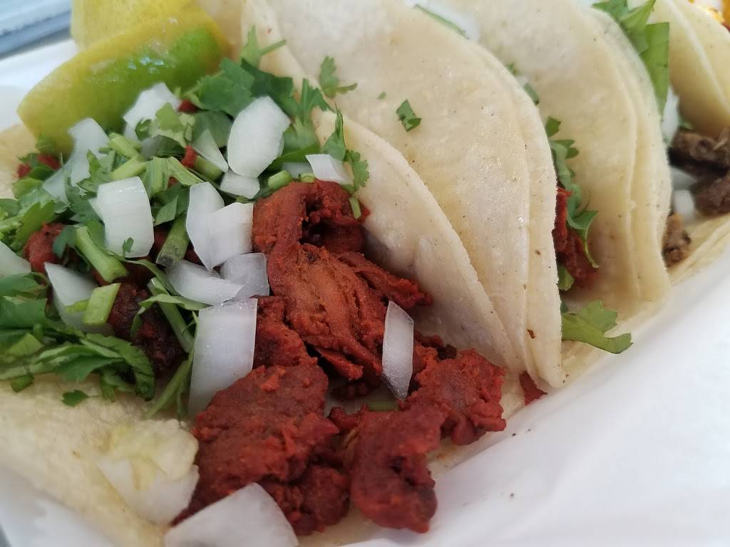 Taqueria los 4 primos | restaurant | 11009 Katy Fwy, Houston, TX 77079, USA | 7138594892 OR +1 713-859-4892