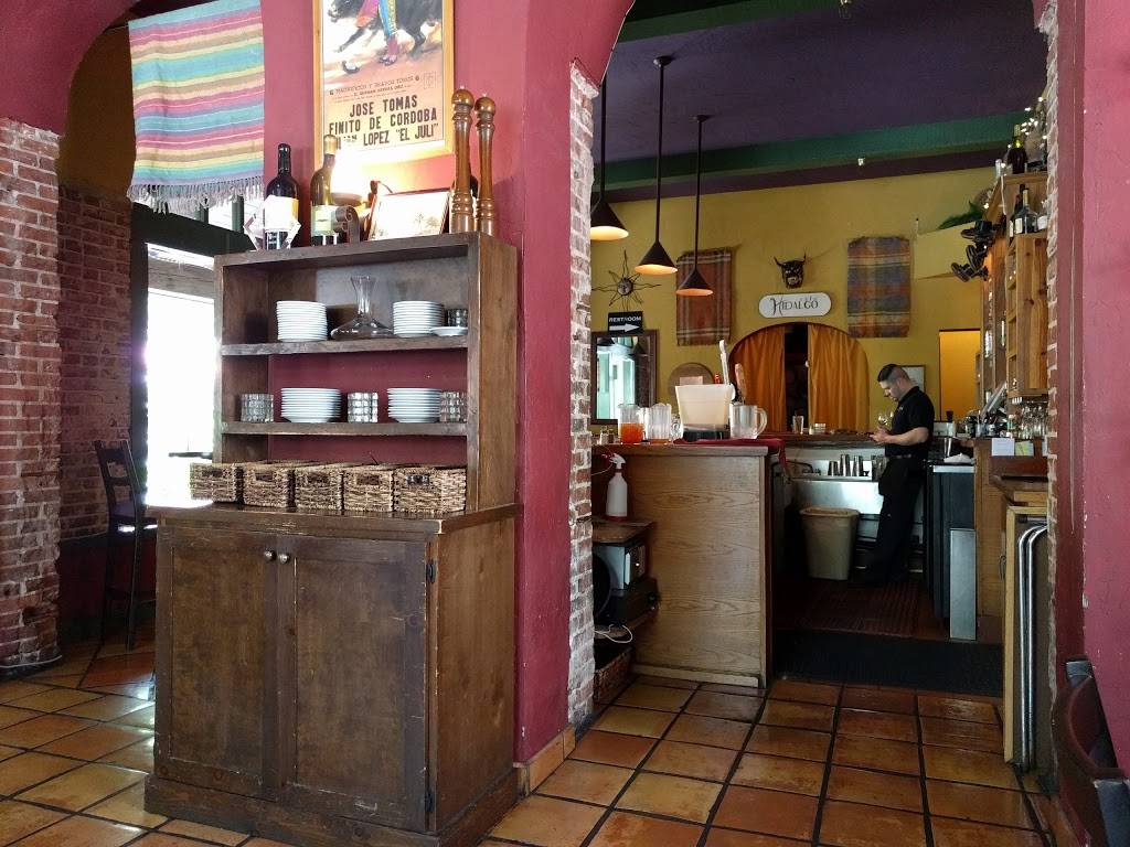 Hidalgo’s Cocina & Cócteles | restaurant | 305 N Harbor Blvd #111, Fullerton, CA 92832, USA | 7144473202 OR +1 714-447-3202