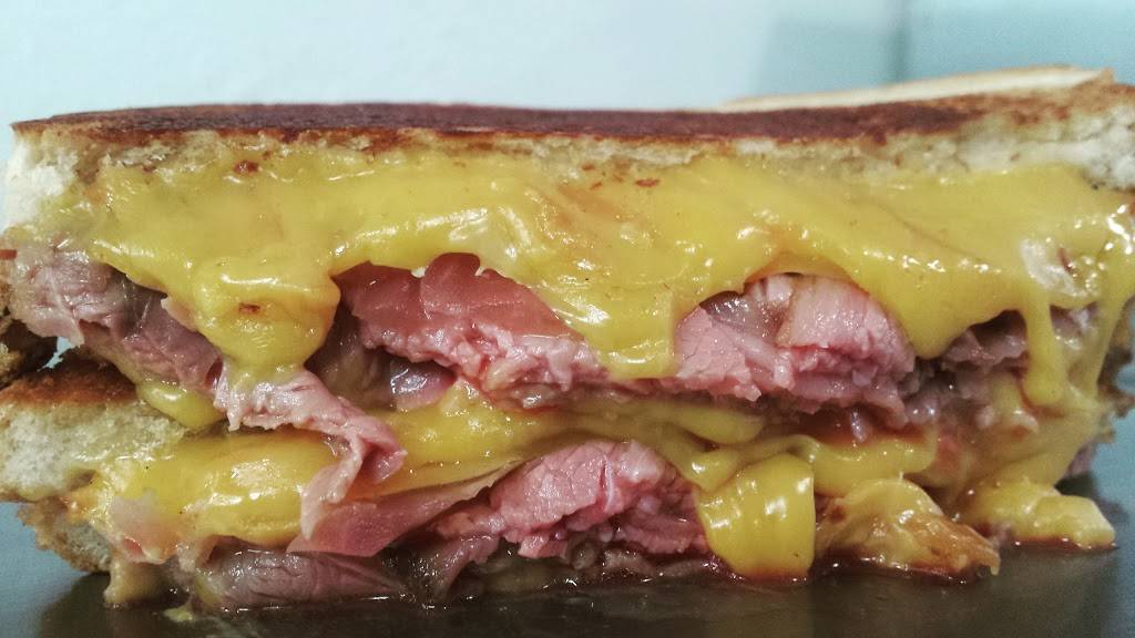 Central Melt | restaurant | 685 Central Ave, St. Petersburg, FL 33701, USA | 7273465338 OR +1 727-346-5338