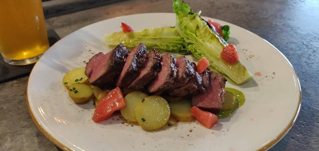 The Little Lamb Gastropub | restaurant | 2475 north McMullen Booth Rd, Clearwater, FL 33759, USA | 7274013339 OR +1 727-401-3339