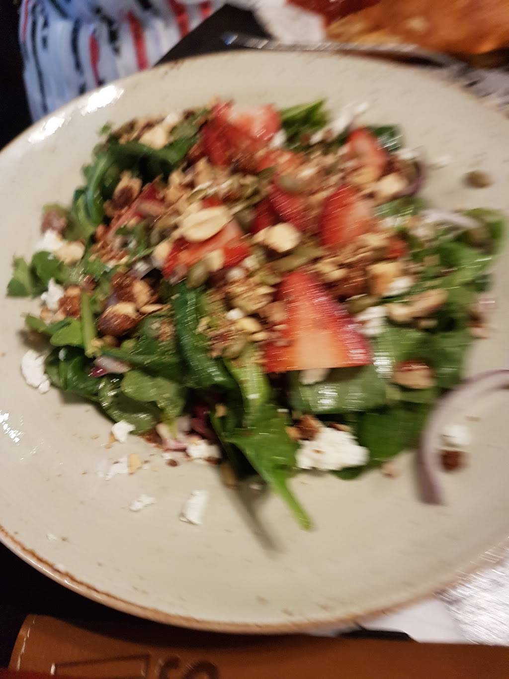 Fionn MacCools | restaurant | 75 4th Ave, Orangeville, ON L9W 1G7, Canada | 5199403083 OR +1 519-940-3083