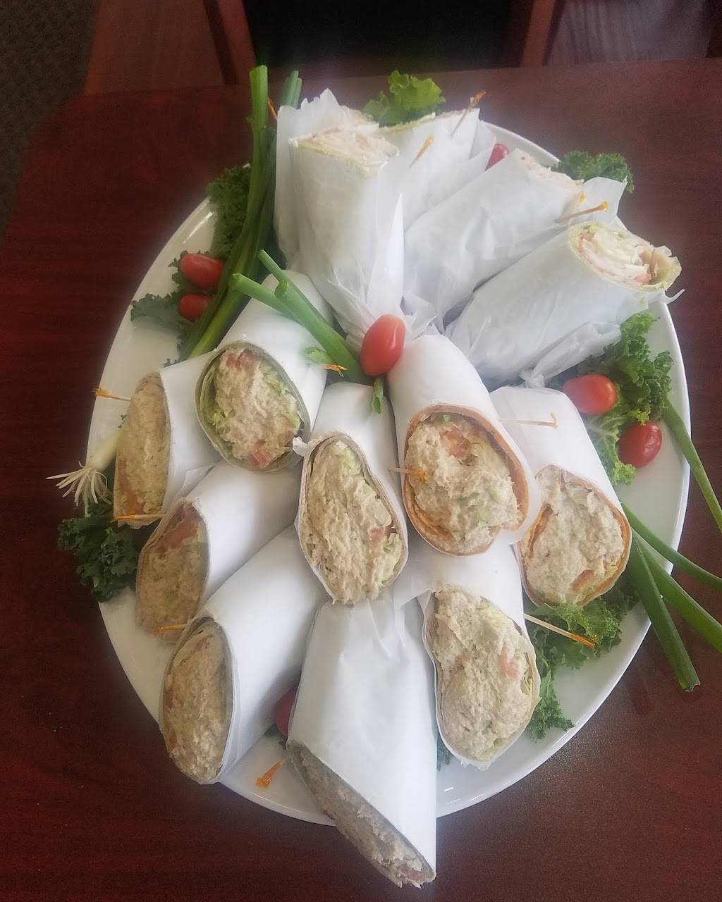 Bagels Plus & Deli | bakery | 700 Plaza Dr, Secaucus, NJ 07094, USA | 2013300744 OR +1 201-330-0744