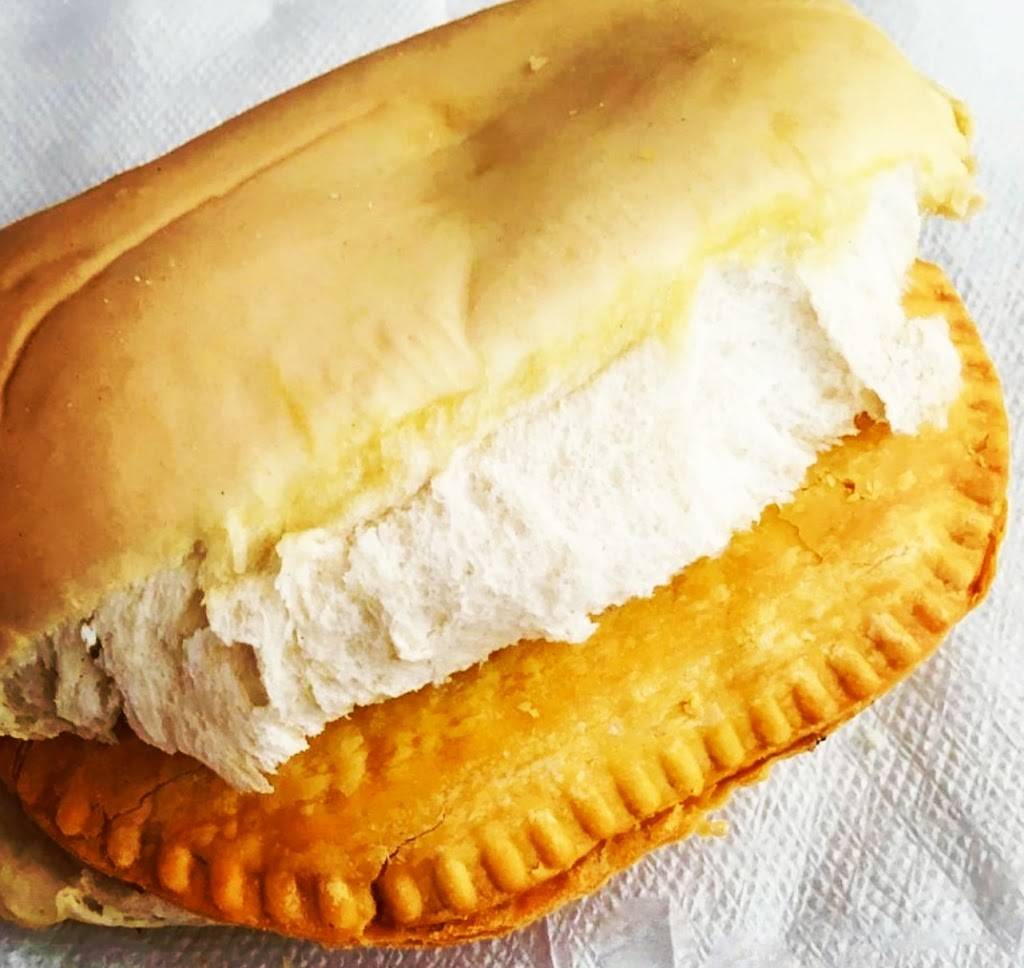 Caribbean Hotpot | restaurant | 12005 Veterans Memorial Dr Suite A, Houston, TX 77067, USA | 8324463722 OR +1 832-446-3722