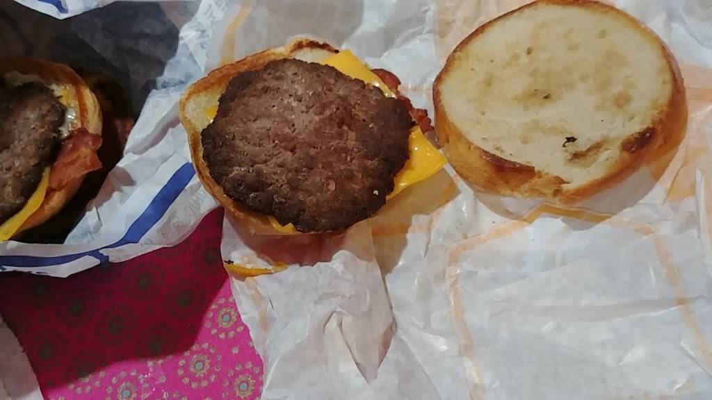 Jack in the Box | restaurant | 1214 W Old, US-90, San Antonio, TX 78227, USA | 2104321093 OR +1 210-432-1093