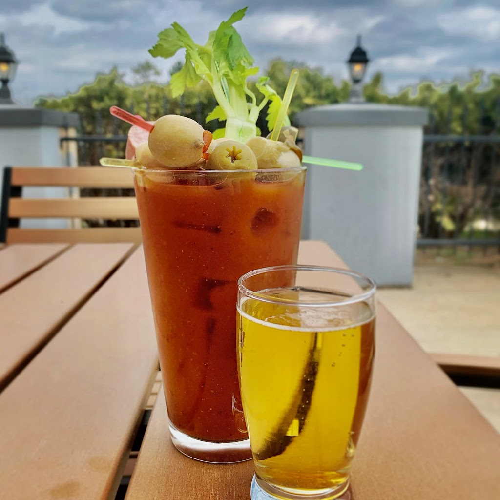 JPs Sports Bar | restaurant | W7389 River Bend Rd, Shawano, WI 54166, USA | 7152011122 OR +1 715-201-1122