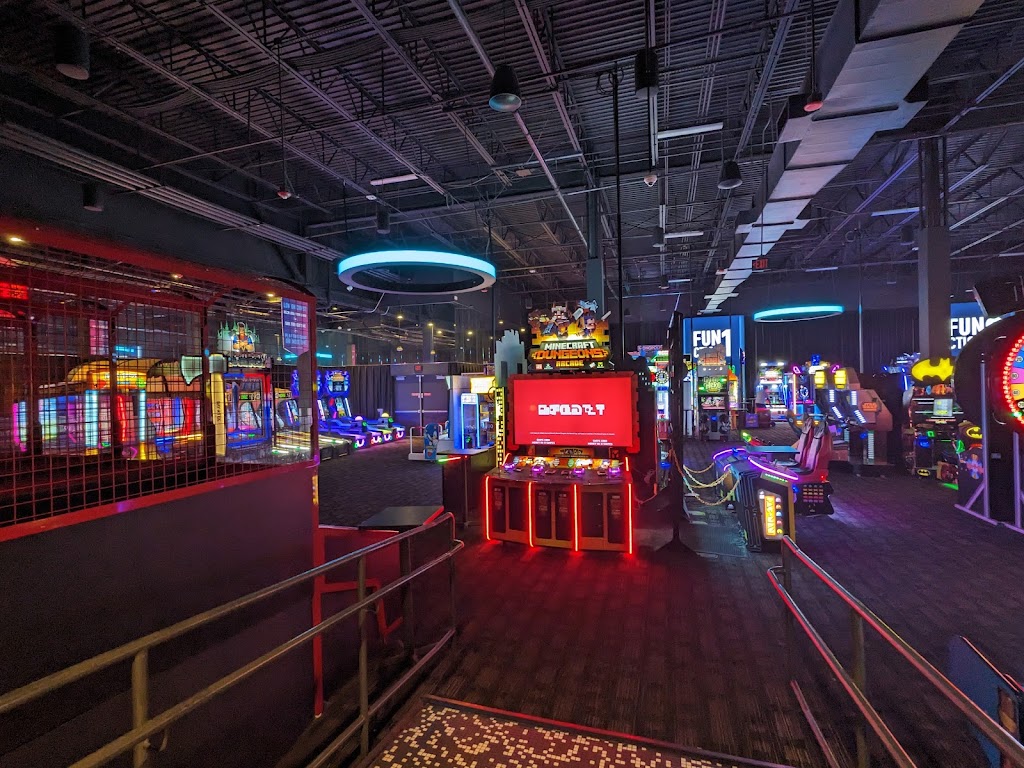 Dave & Busters New Orleans | restaurant | 1200 Poydras St Unit 601, New Orleans, LA 70113, USA | 5042263300 OR +1 504-226-3300