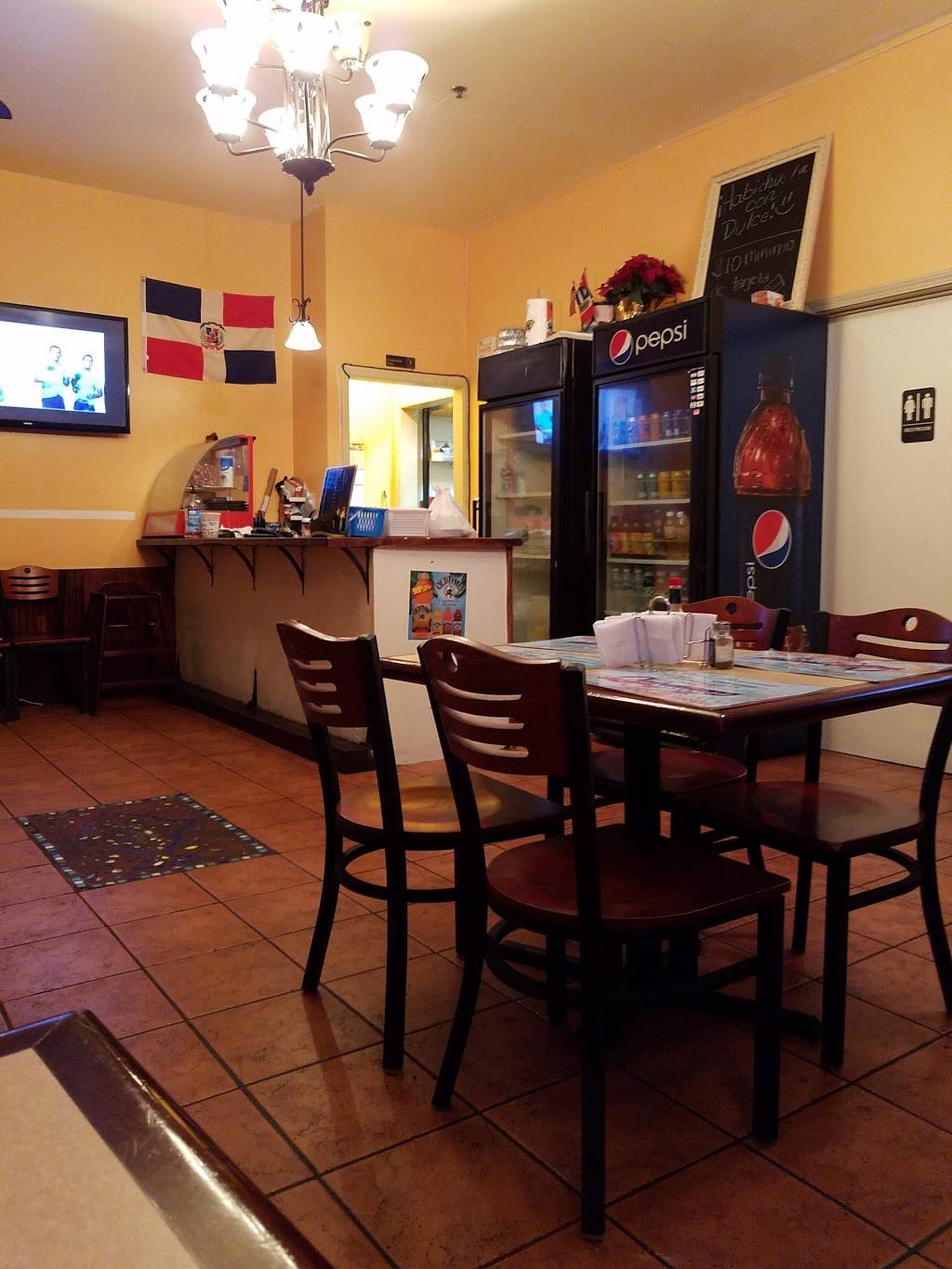 Quisqueya | restaurant | 3 South St, Middletown, NY 10940, USA | 8454674557 OR +1 845-467-4557