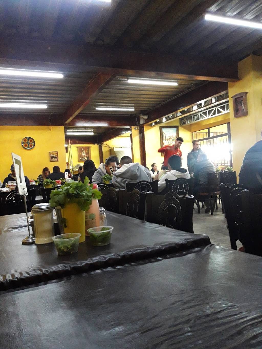 Menuderia la Catedral de Guadalajara - Matamoros | restaurant | Av. Fco J. Mina 11238, Mariano Matamoros, 22206 Tijuana, B.C., Mexico | 016643169094 OR +52 664 316 9094