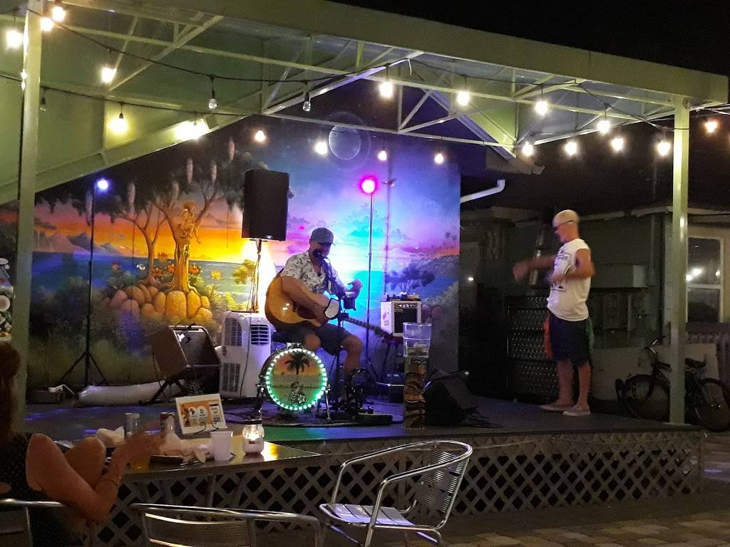 The North End Tap House | restaurant | 2908 1/2, Beach Blvd S, Gulfport, FL 33707, USA | 7272909682 OR +1 727-290-9682