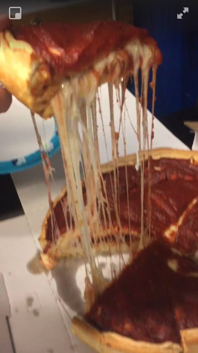 Arrenellos Pizza | restaurant | 2556 45th St, Highland, IN 46322, USA | 2199242525 OR +1 219-924-2525