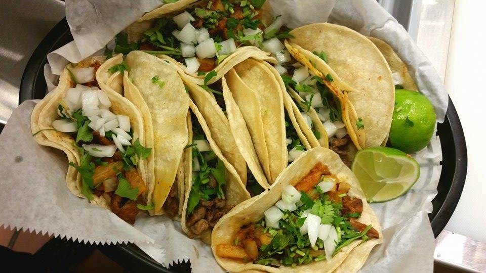 La Parrilla Taqueria Mexican Food | restaurant | w 28584, 714 W Corbett Ave, Swansboro, NC 28584, USA | 9103251131 OR +1 910-325-1131