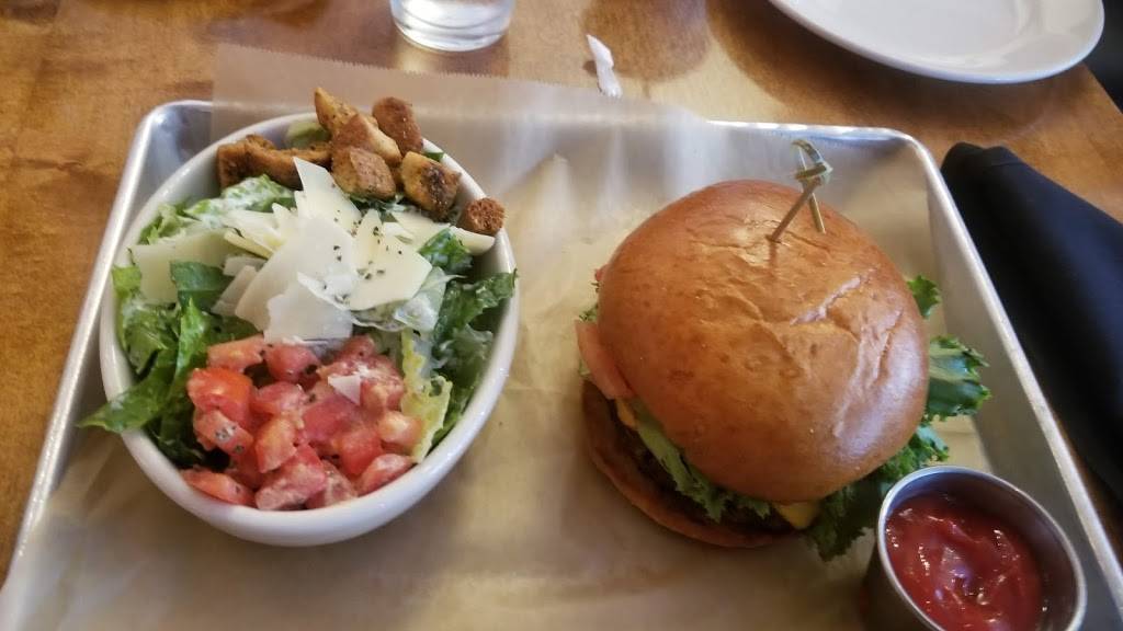 Craft 260 | restaurant | 260 Post Rd, Fairfield, CT 06824, USA | 2039551745 OR +1 203-955-1745