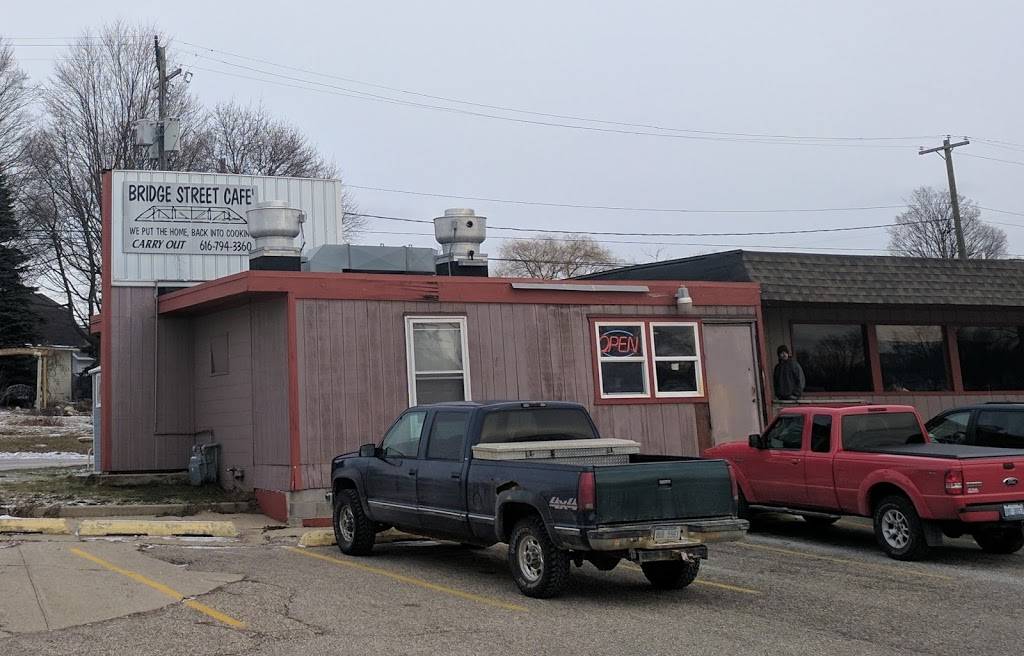 Bridge Street Cafe | restaurant | 103 E High St, Belding, MI 48809, USA | 6167943360 OR +1 616-794-3360