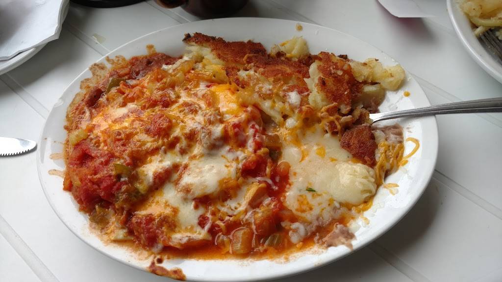 Mollies Famous Cafe | restaurant | 32033 Camino Capistrano, San Juan Capistrano, CA 92675, USA | 9492409261 OR +1 949-240-9261