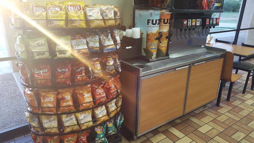 Subway Restaurants | restaurant | 101 E Vandament Ave, Yukon, OK 73099, USA | 4053507827 OR +1 405-350-7827