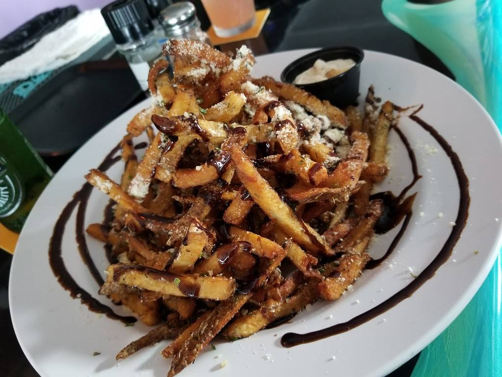 Shottis Point | restaurant | 701 E Fort Ave, Baltimore, MD 21230, USA | 4437596497 OR +1 443-759-6497