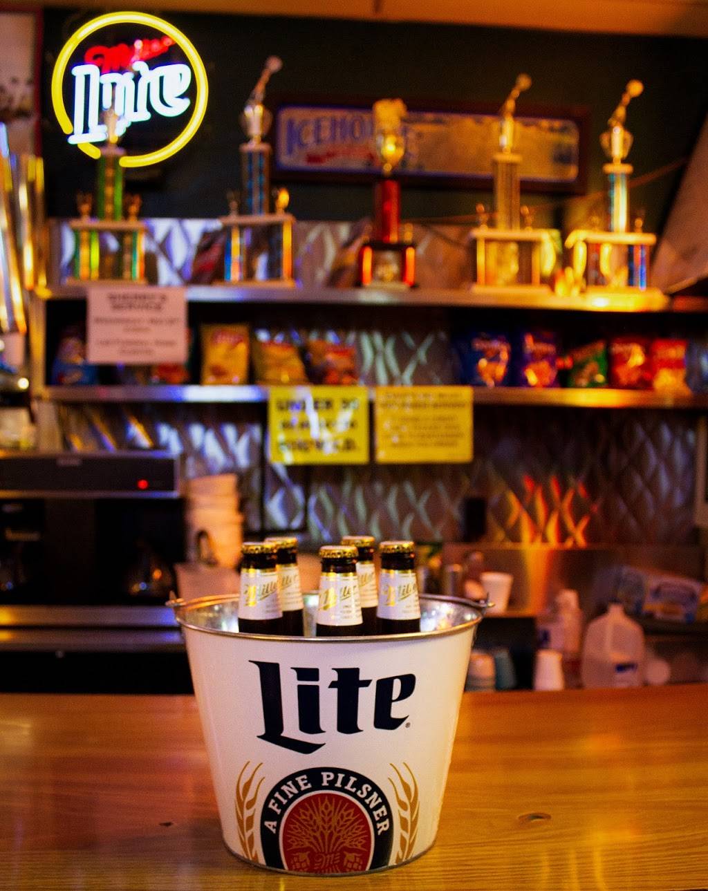 Duffys III | restaurant | 1371 Mt Zion Marlboro Rd, Lothian, MD 20711, USA | 3016271300 OR +1 301-627-1300