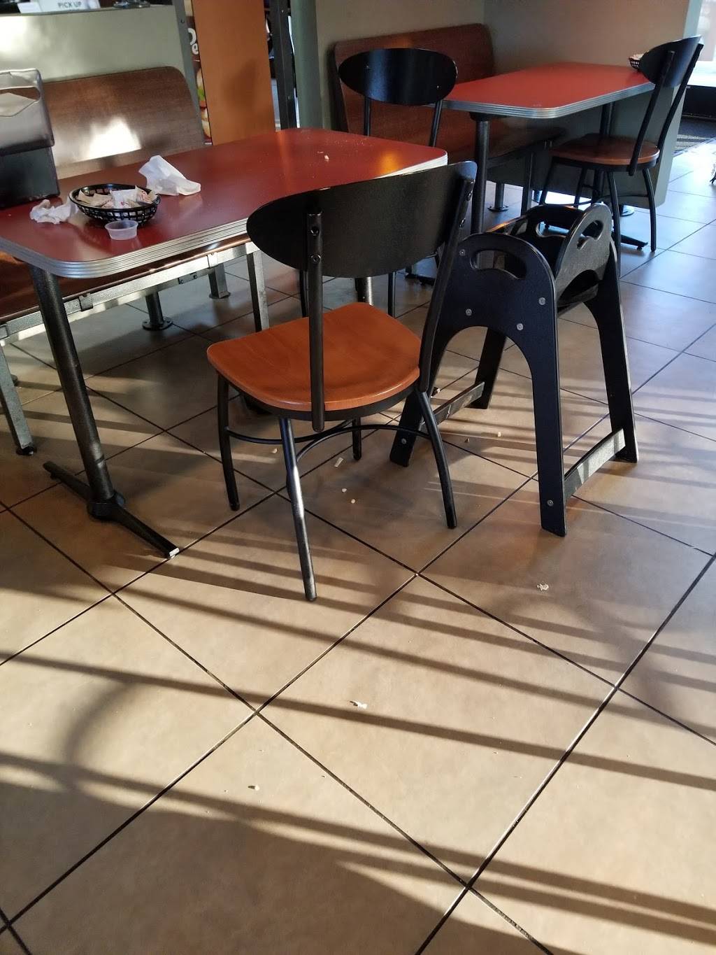 Jack in the Box | restaurant | 1632 Tully Rd, San Jose, CA 95122, USA | 4082743972 OR +1 408-274-3972