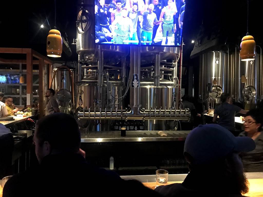 Ike & Oak Brewing Company | restaurant | 6315 Main St, Woodridge, IL 60517, USA | 3319982907 OR +1 331-998-2907