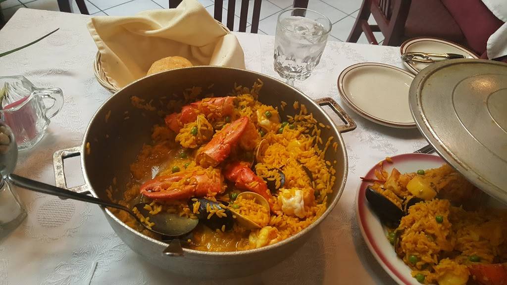 Café Salamanca | restaurant | 7905 Northern Blvd, Flushing, NY 11370, USA | 7184582446 OR +1 718-458-2446