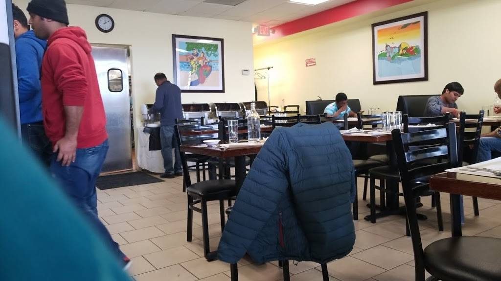 7 Spices Indian Restaurant | restaurant | 555 E Townline Rd #6, Vernon Hills, IL 60061, USA | 2242067702 OR +1 224-206-7702