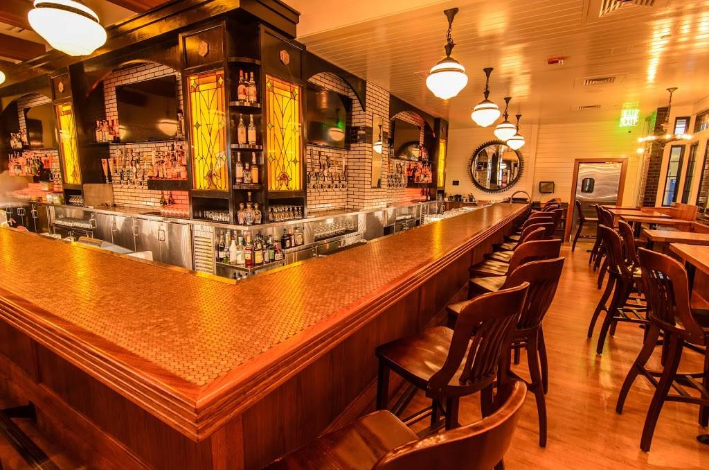 Tavern Hall | restaurant | 505 Bellevue Square, Bellevue, WA 98004, USA | 4254547500 OR +1 425-454-7500