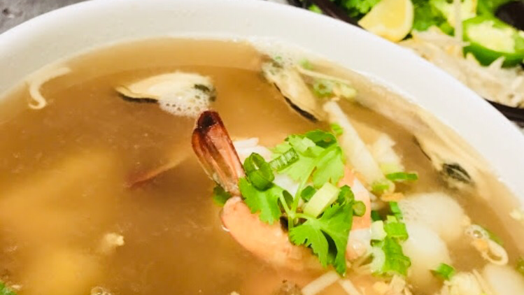 Alice Thai | restaurant | 3929 Battleground Ave, Greensboro, NC 27410, USA | 3369074009 OR +1 336-907-4009