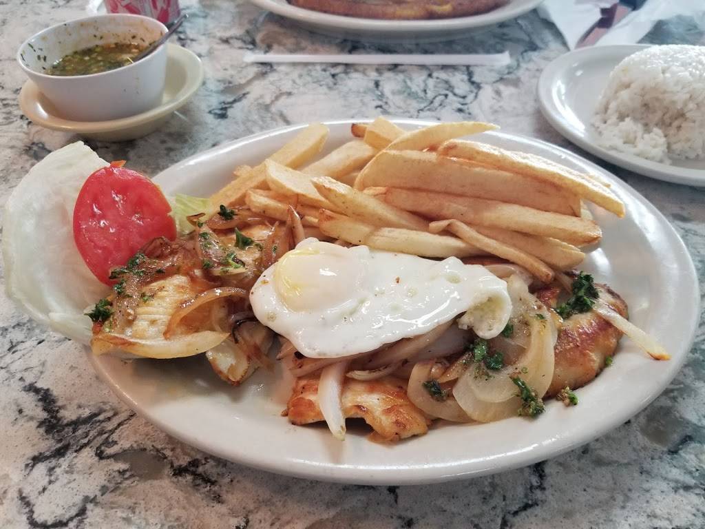 Latin Family Bakery | bakery | 5435 Airport-Pulling Rd, Naples, FL 34109, USA | 2395983244 OR +1 239-598-3244