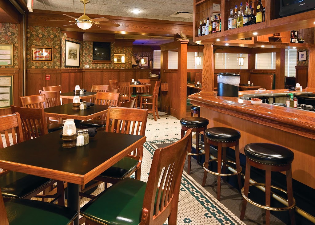 Minervas Restaurant & Bar | restaurant | 1400 8th Ave NW, Aberdeen, SD 57401, USA | 6052262988 OR +1 605-226-2988