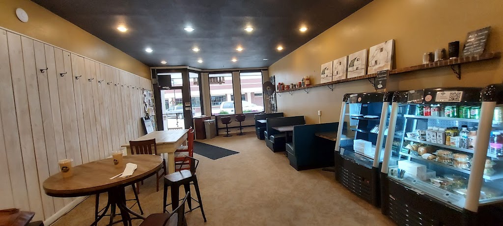 Farm Grounds | cafe | 1026 6th St, Nevada, IA 50201, USA | 5153821401 OR +1 515-382-1401