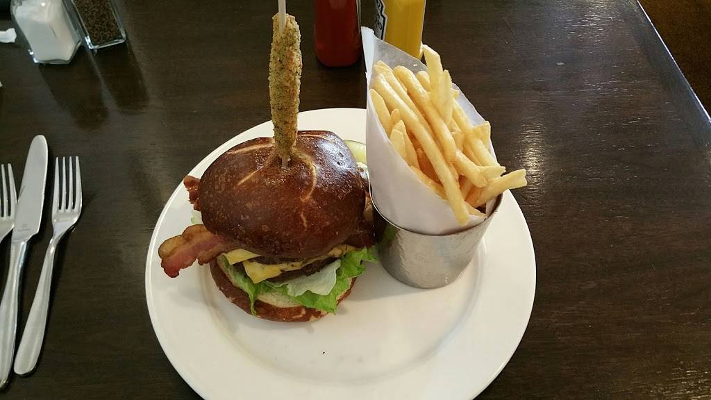 Ricks Cafe | restaurant | 101 Montelago Blvd, Henderson, NV 89011, USA | 7025671234 OR +1 702-567-1234