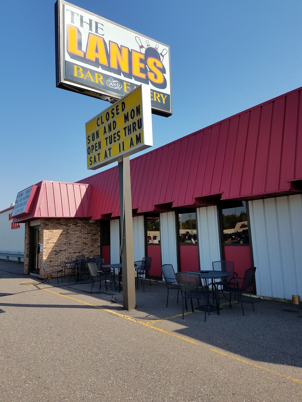 The Lanes | restaurant | 1127 4th Ave S, Park Falls, WI 54552, USA | 7157623237 OR +1 715-762-3237