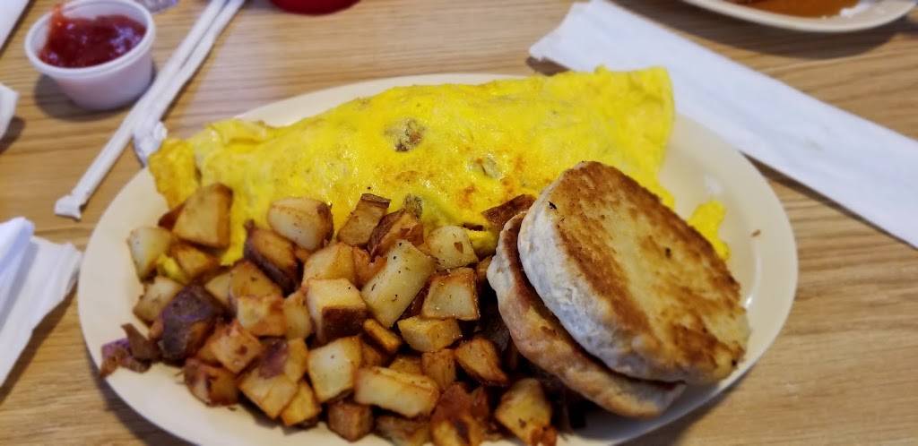 Great Scott Family Diner | restaurant | 1557 Bridgton Rd, Westbrook, ME 04092, USA | 2075910513 OR +1 207-591-0513