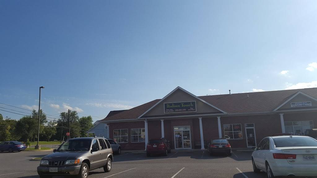 The Italian Touch | restaurant | 7603 Main St, Middletown, VA 22645, USA | 5408681400 OR +1 540-868-1400