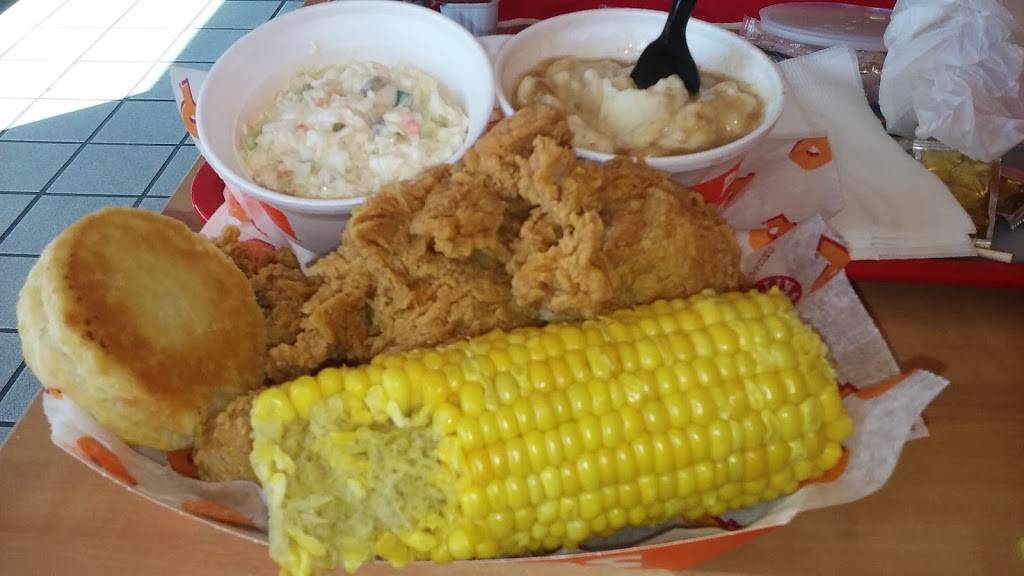 Popeyes Louisiana Kitchen | restaurant | 5720 S Crescent Blvd, Pennsauken Township, NJ 08109, USA | 8569100200 OR +1 856-910-0200