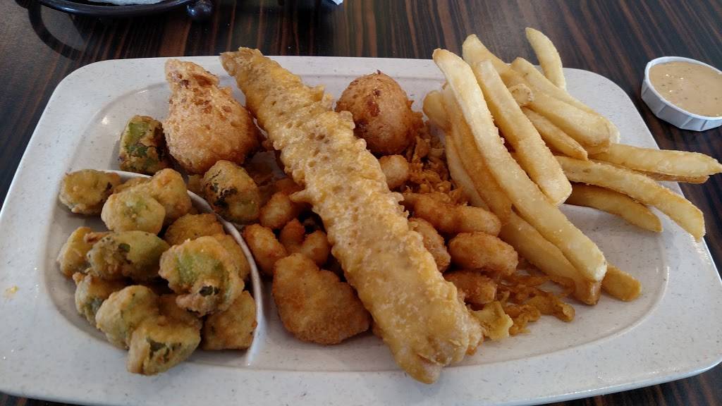 Captain Ds | restaurant | 6327 Broadway Blvd, Garland, TX 75043, USA | 4699146968 OR +1 469-914-6968