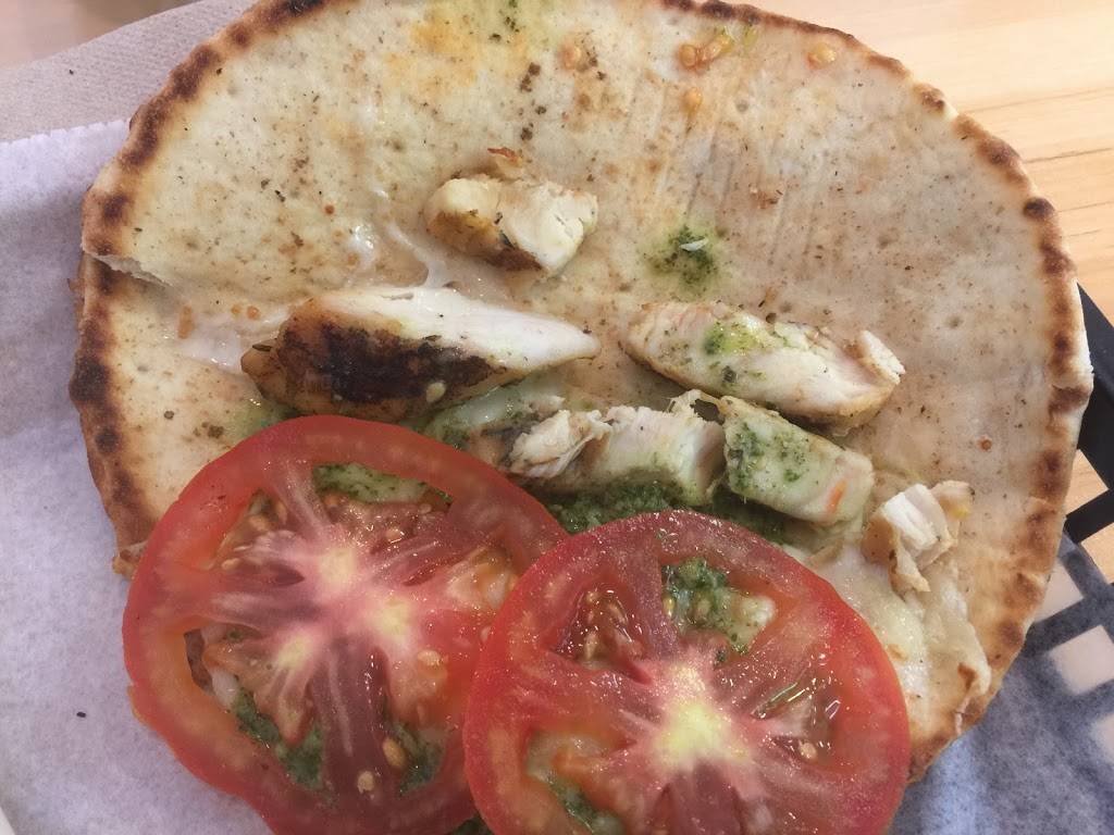 Tropical Smoothie Cafe | restaurant | 2104 Edgewater Dr, Orlando, FL 32804, USA | 4074221112 OR +1 407-422-1112