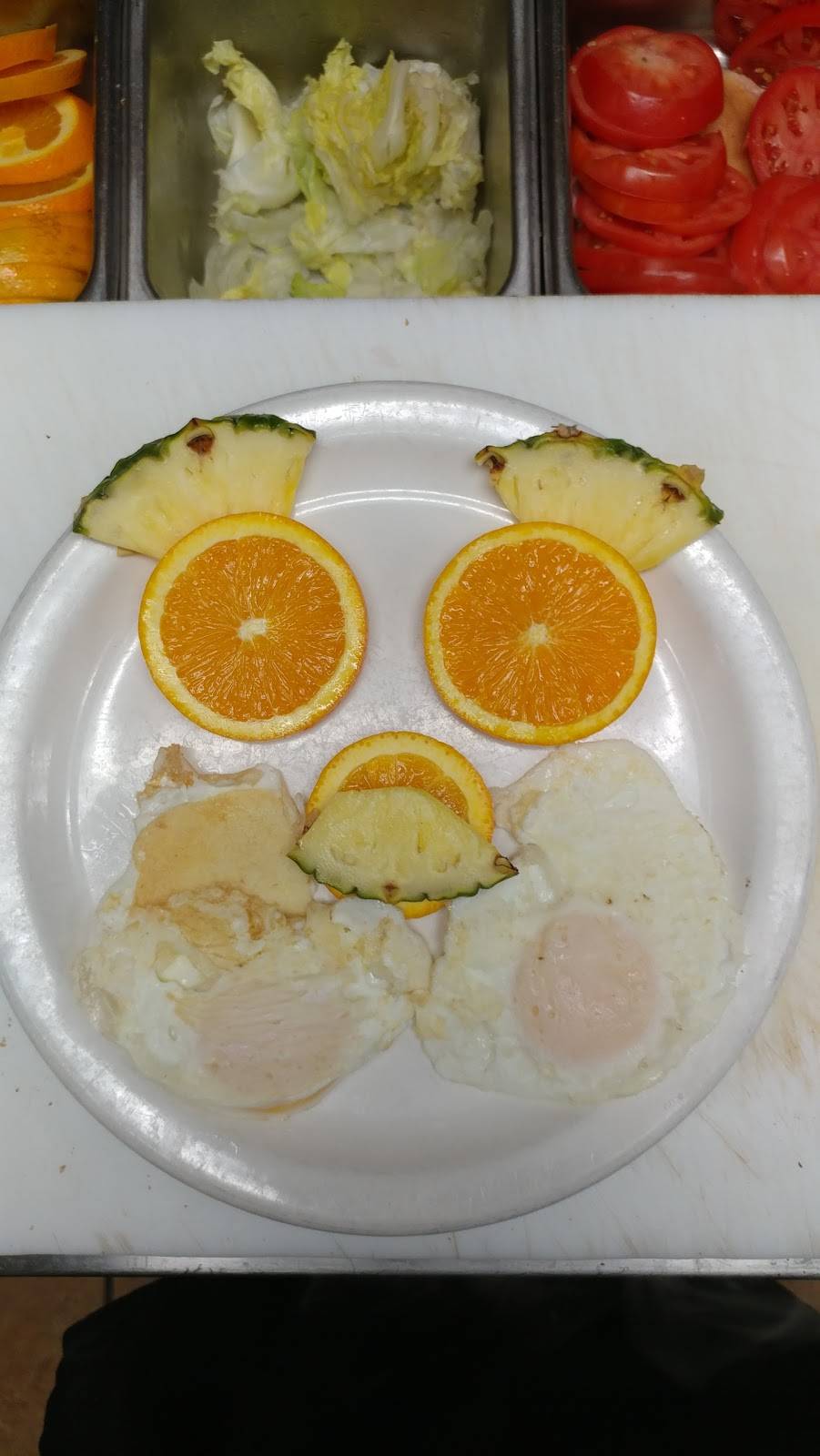 Au Gueuleton Vercheres Inc | restaurant | 652 Rte Marie-Victorin, Verchères, QC J0L 2R0, Canada | 4505833481 OR +1 450-583-3481