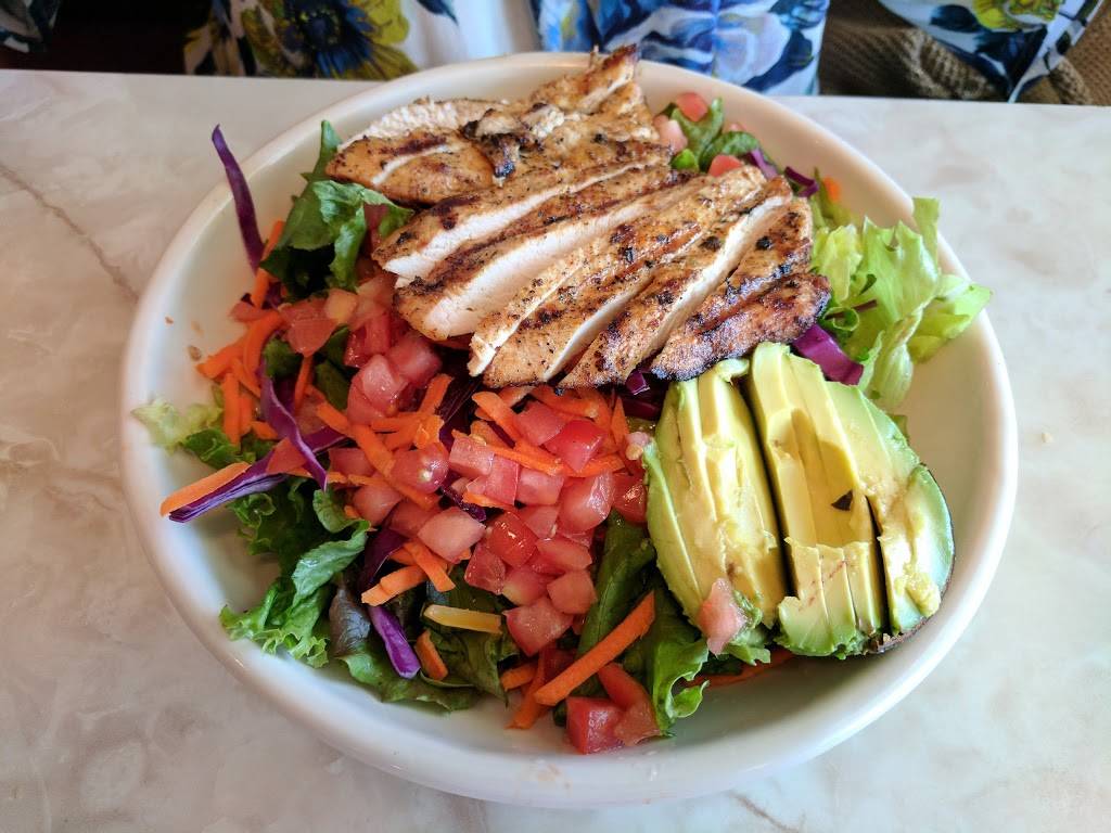 Chuys | restaurant | 9235 Kingston Pike, Knoxville, TN 37922, USA | 8656704141 OR +1 865-670-4141