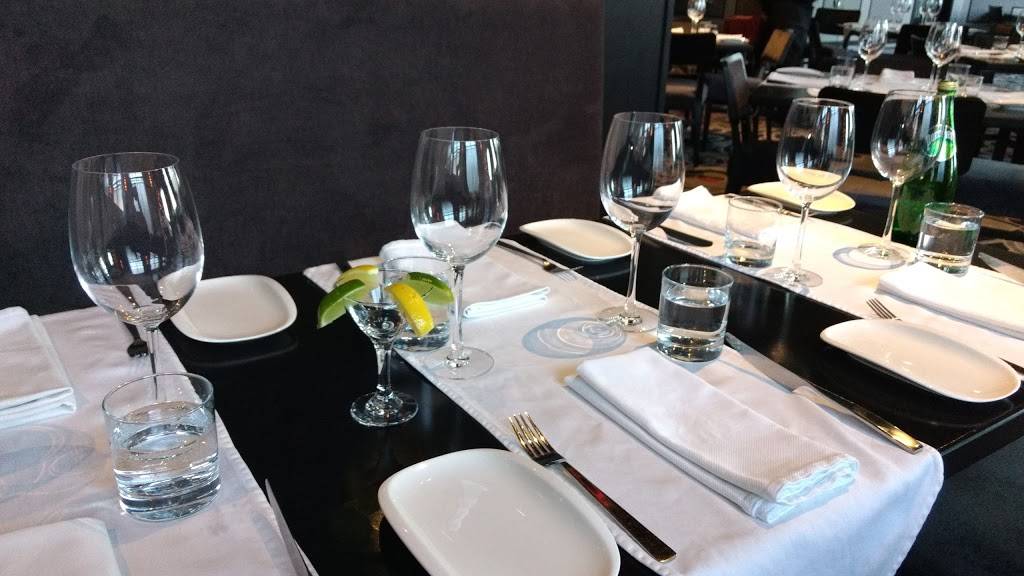 17 Steakhouse & Bar | restaurant | 5165 Dixie Rd, Mississauga, ON L4W 4G1, Canada | 9056141701 OR +1 905-614-1701