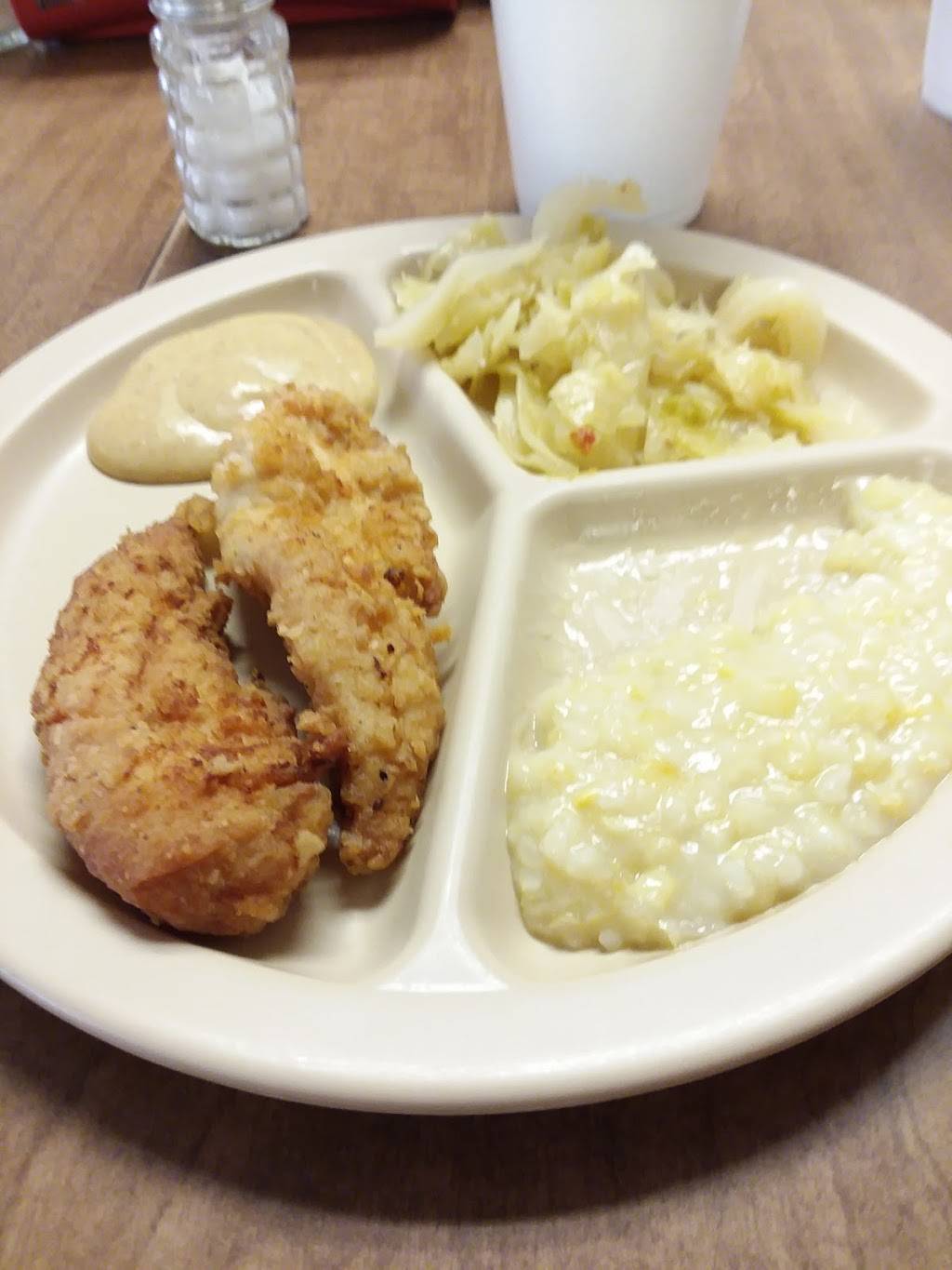 M Cs Kountry Kitchen | restaurant | 3662 Hollywood Hwy, Clarkesville, GA 30523, USA | 7067546598 OR +1 706-754-6598