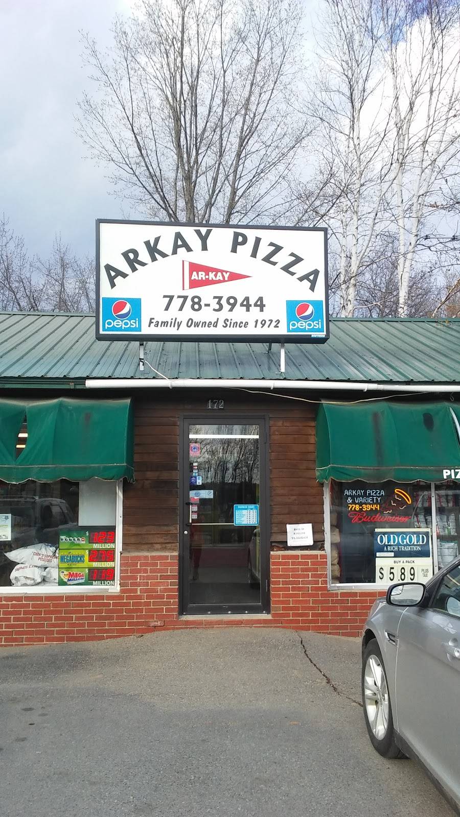 Arkay Pizza & Variety Store | meal takeaway | 172 Farmington Falls Rd, Farmington, ME 04938, USA | 2077783944 OR +1 207-778-3944