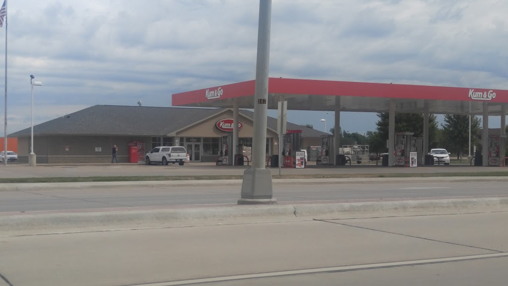 Kum & Go | meal takeaway | 7100 W 41st St, Sioux Falls, SD 57106, USA | 6053615547 OR +1 605-361-5547