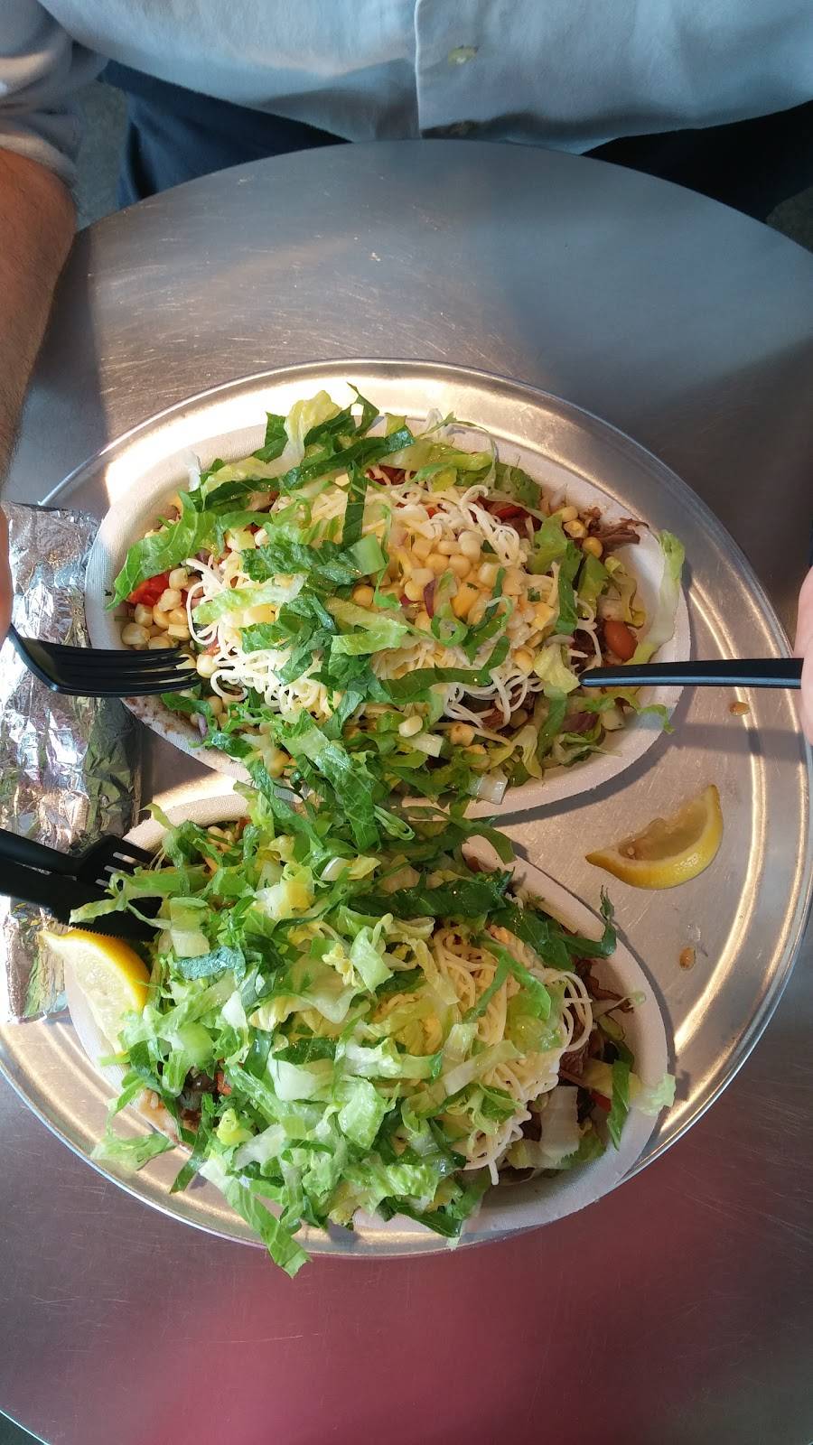 Chipotle Mexican Grill | restaurant | 3610 28th St SE, Kentwood, MI 49512, USA | 6168851520 OR +1 616-885-1520