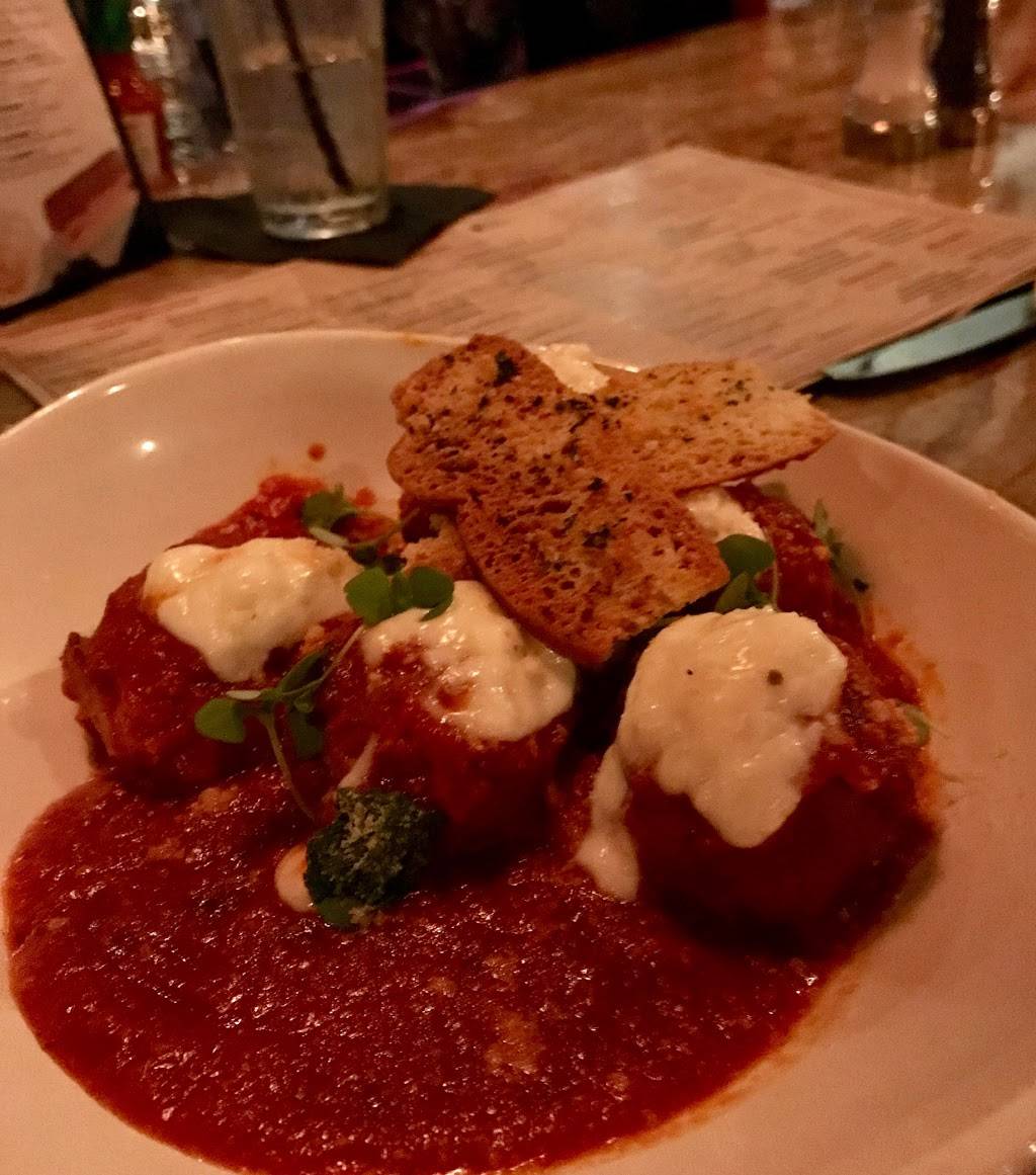 Salernos Ristorante | restaurant | 220 N Beach St, Laguna Beach, CA 92651, USA | 9494972600 OR +1 949-497-2600