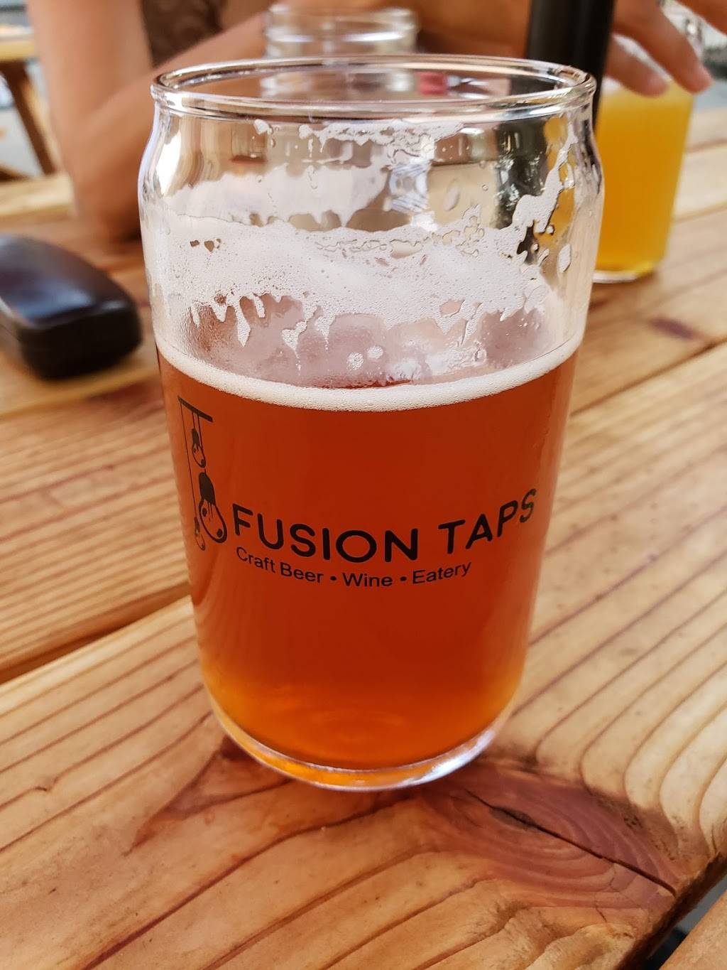 Fusion Taps | restaurant | 194 Blue Ravine Rd #120, Folsom, CA 95630, USA | 9167908324 OR +1 916-790-8324